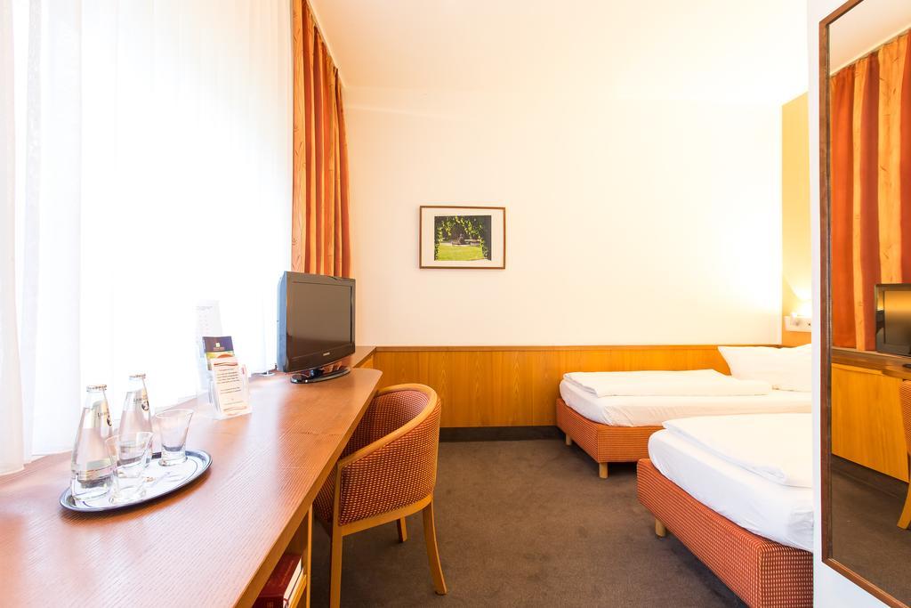 Hotel Christophorus Берлін Екстер'єр фото
